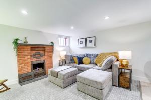 2 Mi to Downtown Denver: Stylish Gem w Fireplace!