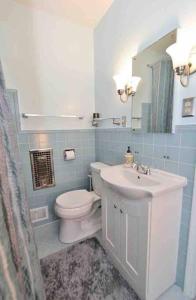 Charming midcentury house in historic North End