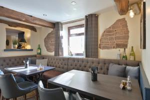 Rooms at The Dressers Arms