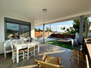 Ammos Kalamaki - for holidays at the beach