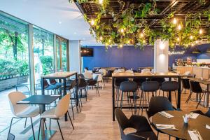Hotels Holiday Inn Express Paris-Canal De La Villette, an IHG Hotel : photos des chambres