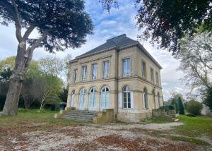 Villas Superbe Maison de maitre 10 chambres 300 m2 Caen : photos des chambres