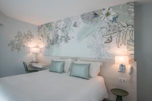 Appart'hotels Residence Hoteliere Chambord au coeur de Menton - entierement renovee : photos des chambres