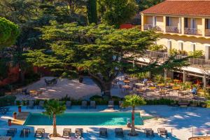 Hotels Les Jardins Du Cedre : photos des chambres
