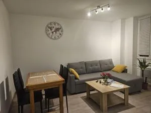 Joli appartement en face de lac