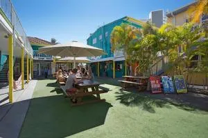 Backpackers In Paradise 18-35 Hostel - Nerang