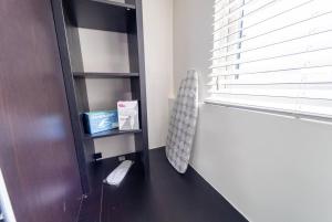 Captivating 1-Bed Studio in Birmingham