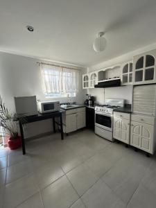 Bonito y amplio departamento