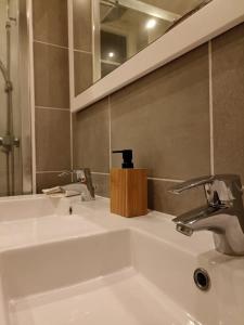 Appartements Le Blue IVY Hyper centre 2 chambres Tout equipe : photos des chambres