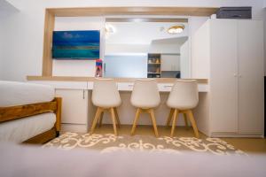 Work&Play*Fast Wi-FiNetflx&PS4