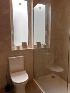 Qawra Penthouse - Spacious Sleeps 5