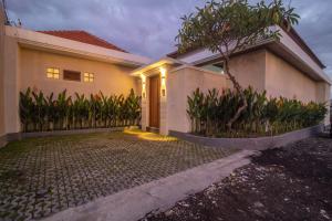 Simple & Magical Villas Almaya 2