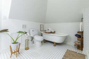 Loft on Capital - Ideally located to Distilleries