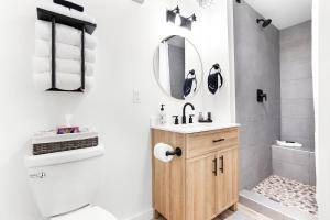 One-Bedroom Suite room in South Bay Inn