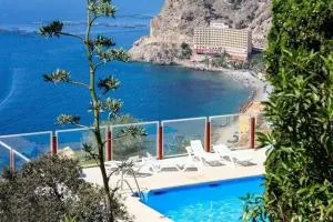 El Espejo del Mar - La Garrofa