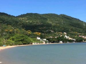 Casa Alto Padrão Frente A Praia