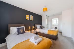 4 Bed, 3 Bath in Colchester - Business, Contractor and Leisure - Singles or Superkings - Disc0unts