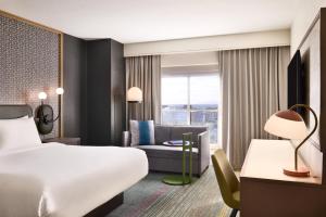 Renaissance Phoenix Glendale Hotel & Conference Center