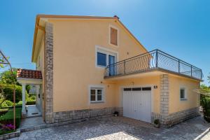 Holiday house with a swimming pool Jadranovo, Crikvenica - 22273