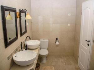 Family-friendly apartments with swimming pool Razanac, Zadar - 22306