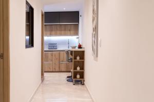 Cozy Apartment with AC in North Medellin.