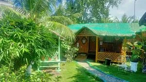 Moalboal Bamboo House / Rooms - 莫阿尔博阿