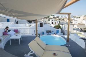 Simantiri Private Villa Santorini Greece