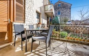 Lovely Home In Zaton With Wifi 