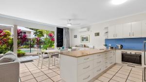 Yaringa 8 Port Douglas