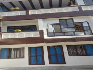 obrázek - OYO Home Tirthan Crest Hostel & Homestay in Jibbi