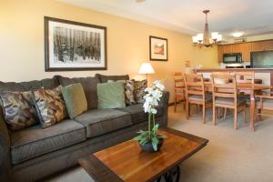 2203 - One Bedroom Den Standard Eagle Springs East condo