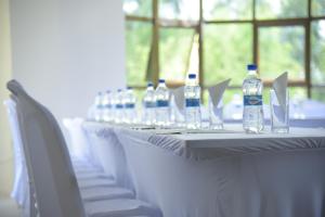 SpringWells Hotel ltd