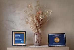 Gonzalo de Berceo 15 " CALIDAD-SOBRIO" AND " FREE PRIVATE PARKING "