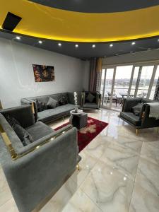 شقة مدينة نصر - Just - Break