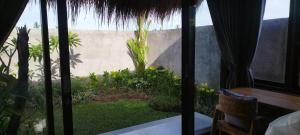 Avocado House - Private House With Garden View