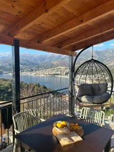 Hostel on the Hill - by Filikuri Beach - Vuno