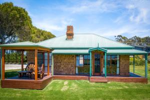 Apollo Bay Cottages- Marriners