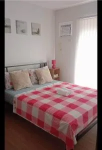 Pine Suites Tagaytay @ RoseAna Staycation - Maitim