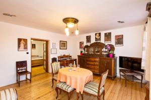 Suite room in Pension Nostalgie