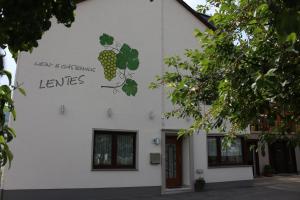Wein- und Gästehaus Lentes