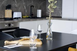 Olea Residence, Luxury sea view apartment with private beach