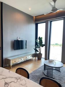Penang Amazing SeaView Private Lift 梹城富人区绝美海景公寓私人电梯
