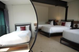 Premier Quadruple Room with River View