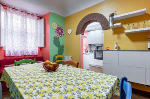 I Colori di Lalla - 300 m far from Castello Ursino