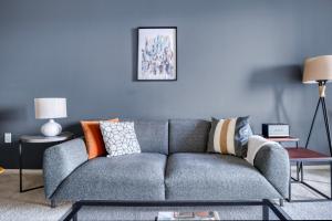 Playa Vista 1BR w Pool Gym Spa nr the beach LAX-138