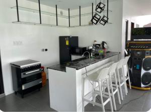 Villa Tobias Beach Resort