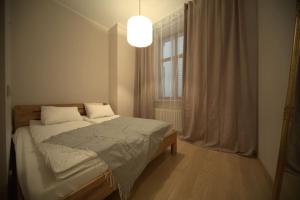 3 bedroom apartment in the OldT