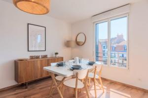 Quiet 1 bedroom apartment parking Old Lille