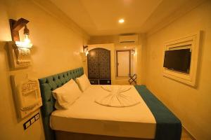 MİDYAT LADİNOS OTEL