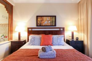 Malibu Mansions with private hot tub